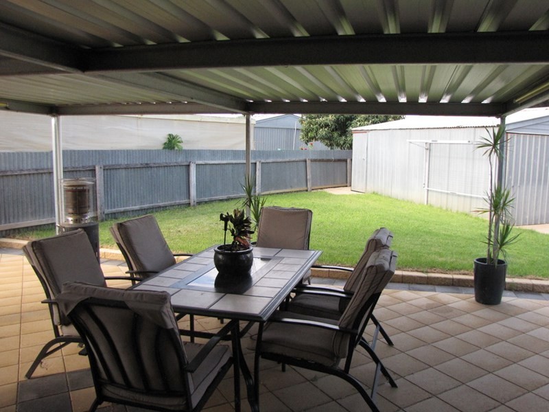 8 Tipper Street, Berri SA 5343