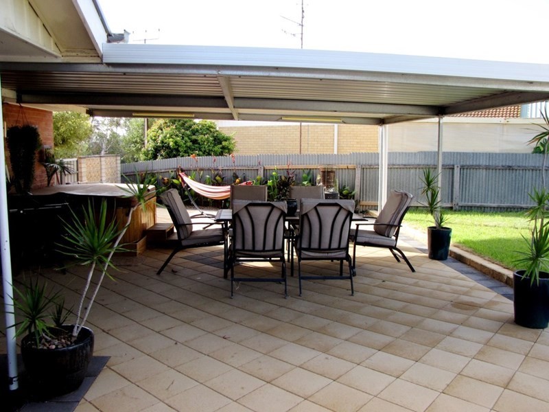 8 Tipper Street, Berri SA 5343