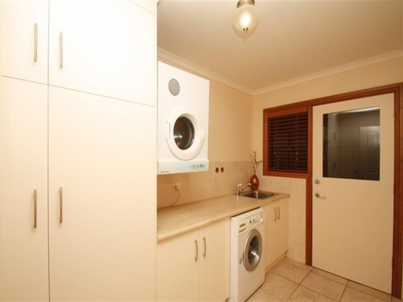 9 Palm Court, Renmark SA 5341