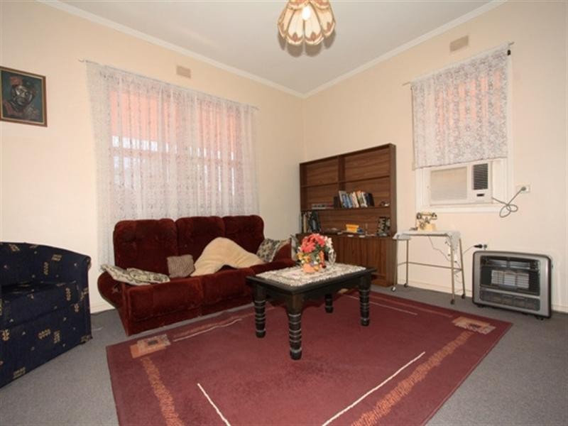 49 Wodonga Avenue, Loxton SA 5333