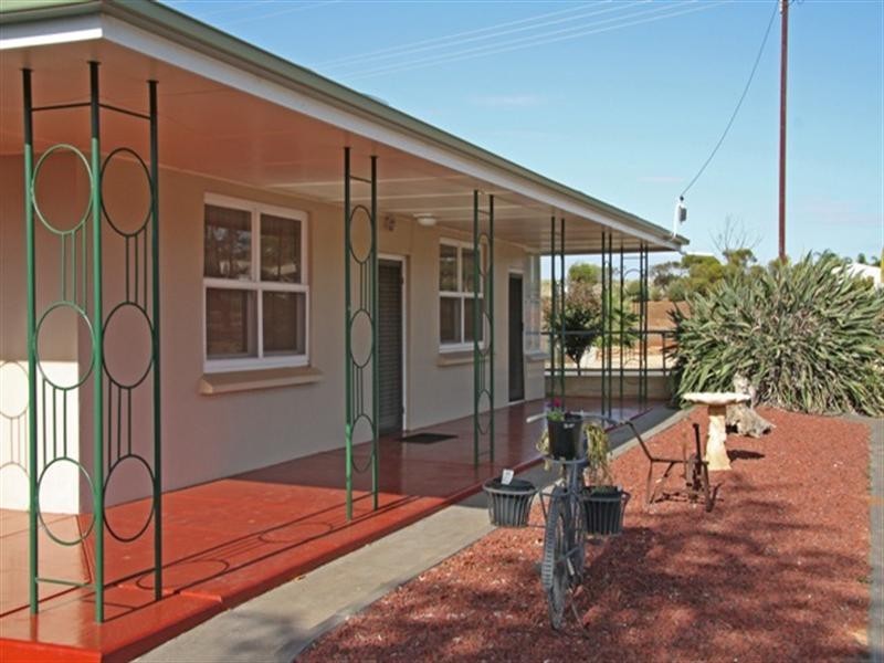 49 Wodonga Avenue, Loxton SA 5333