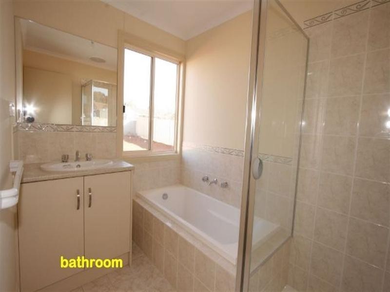 19 Schick Street, Loxton SA 5333