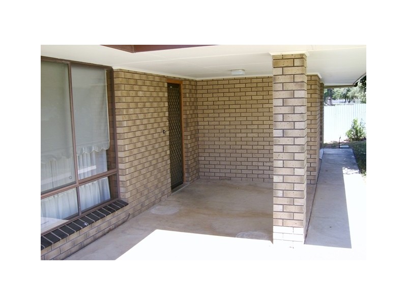 32 Powell Street, Berri SA 5343