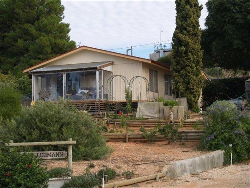 7 Cliff Street, Waikerie SA 5330