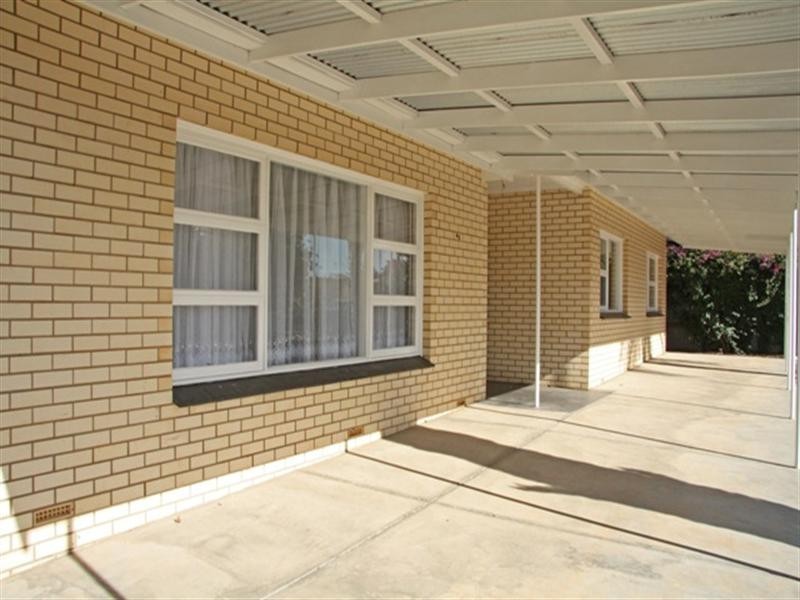 43 First Street, Loxton SA 5333