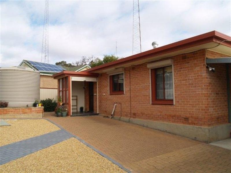 6 Blight Street, Waikerie SA 5330