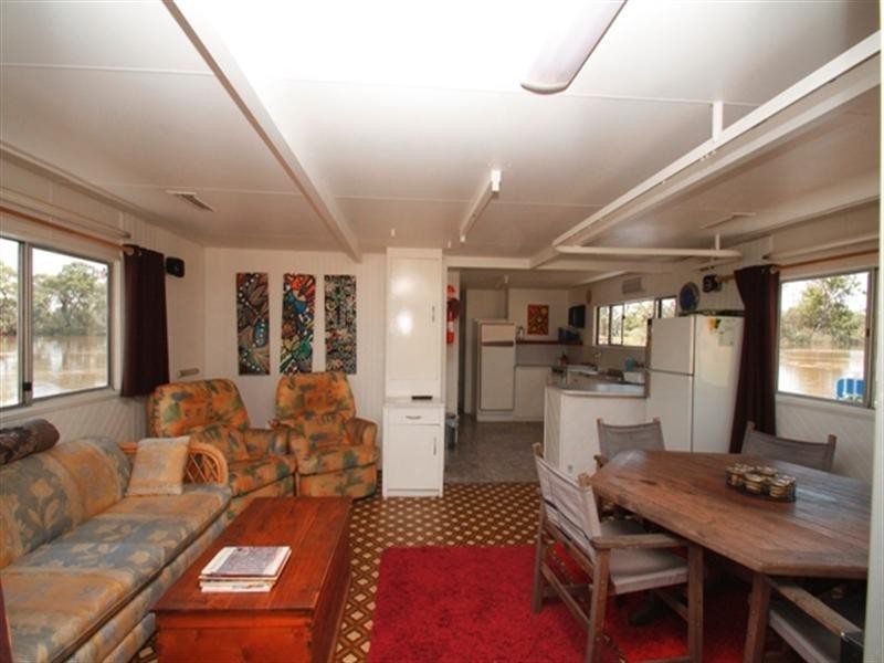 0 Silly Bean Houseboat, Loxton SA 5333