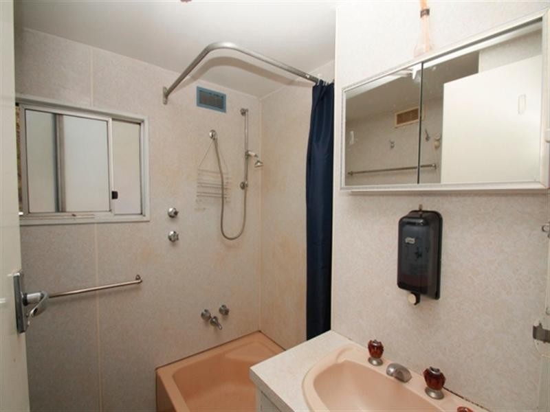 0 Silly Bean Houseboat, Loxton SA 5333