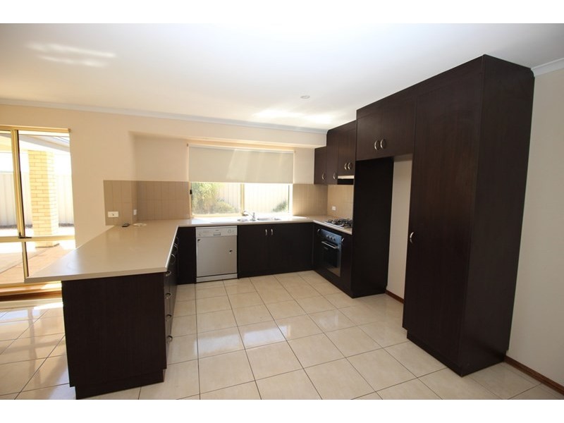 36 Mary Starr Drive, Waikerie SA 5330