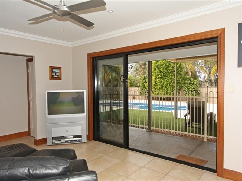 2 Alma Street, Renmark SA 5341