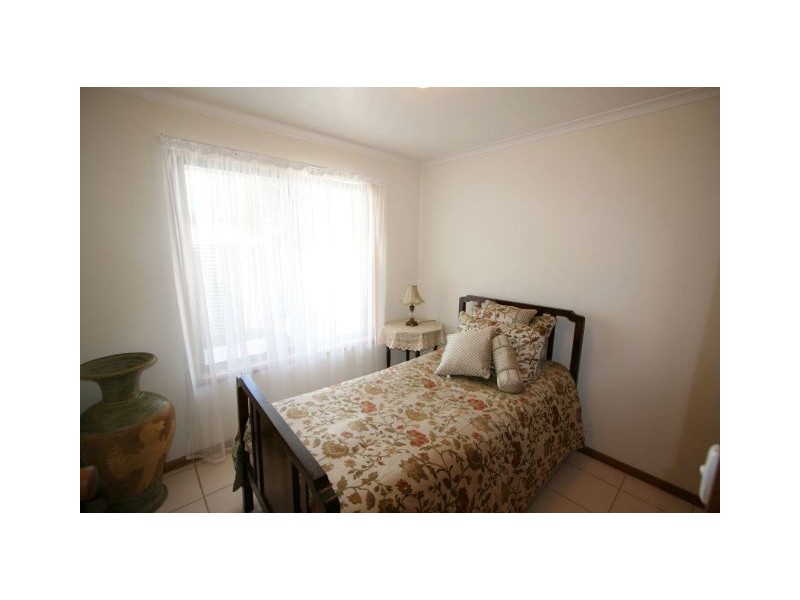 17 Laffer Street, Loxton SA 5333