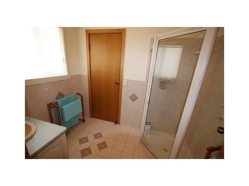 17 Laffer Street, Loxton SA 5333