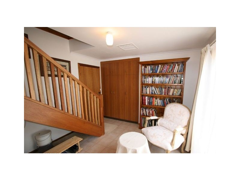 17 Laffer Street, Loxton SA 5333