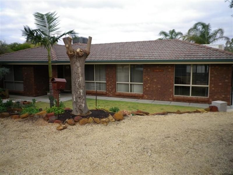 1 McLean Street, Berri SA 5343