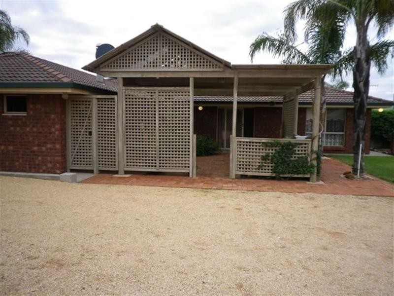 1 McLean Street, Berri SA 5343