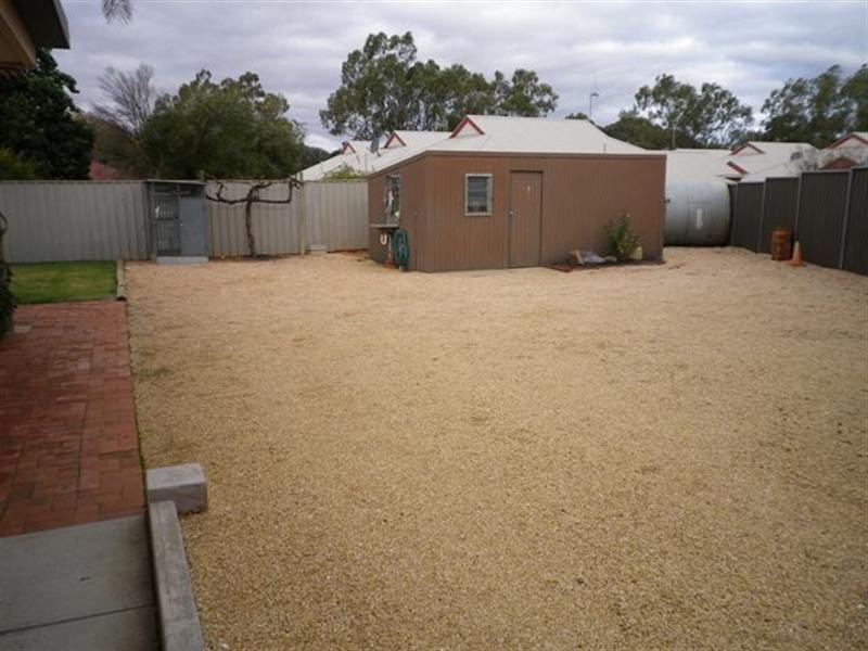 1 McLean Street, Berri SA 5343