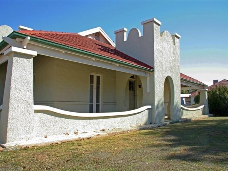 18 Tobruk Terrace, Loxton SA 5333