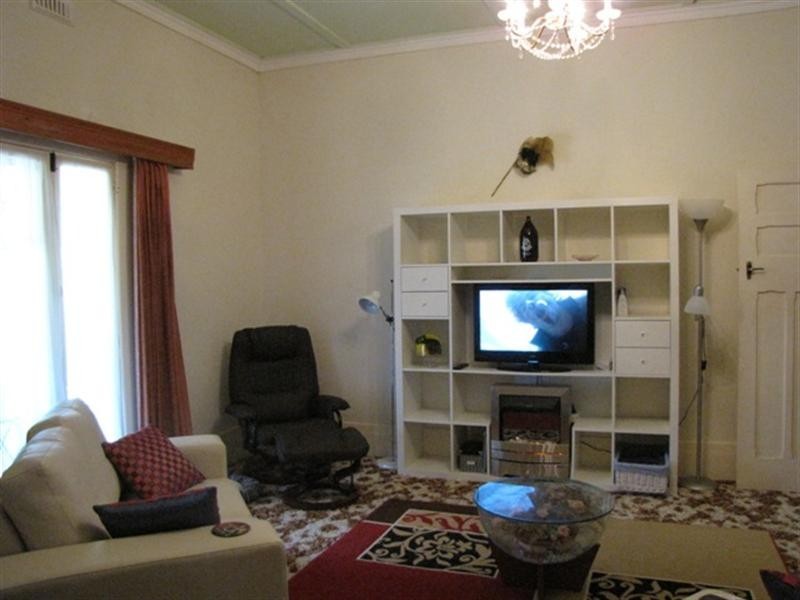 18 Tobruk Terrace, Loxton SA 5333