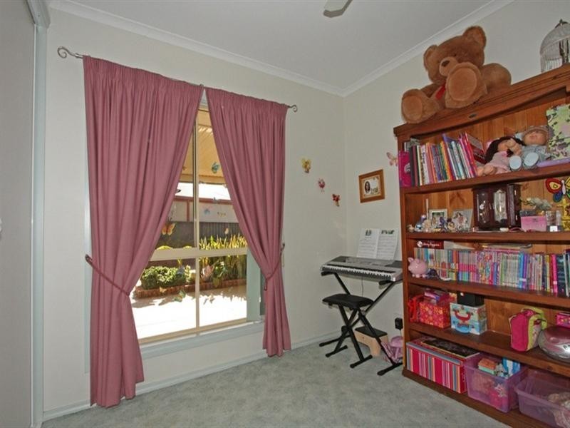 2 Crocker Crescent, Loxton SA 5333