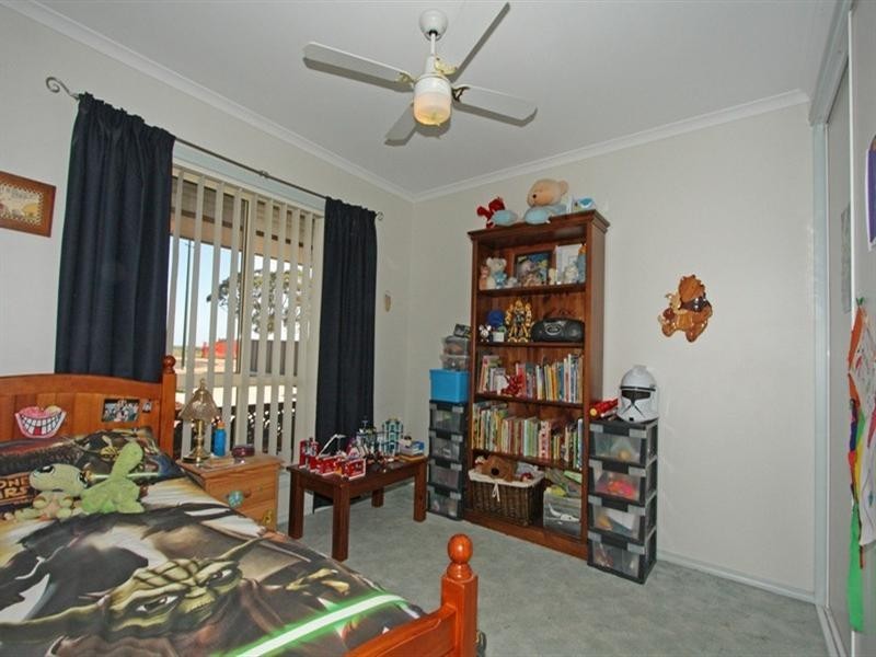 2 Crocker Crescent, Loxton SA 5333