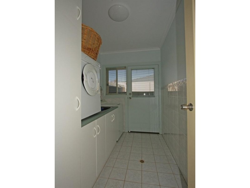 2 Crocker Crescent, Loxton SA 5333