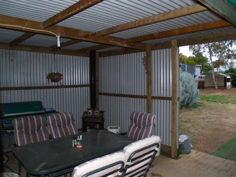 23 Henderson Street, Waikerie SA 5330