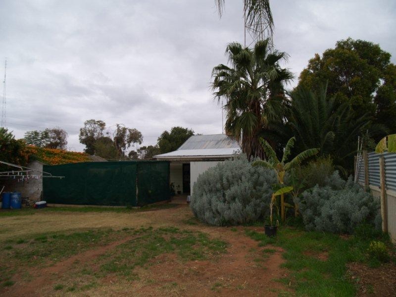 23 Henderson Street, Waikerie SA 5330