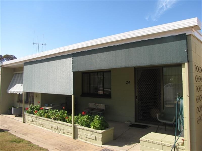 24 Queen Elizabeth Drive, Barmera SA 5345