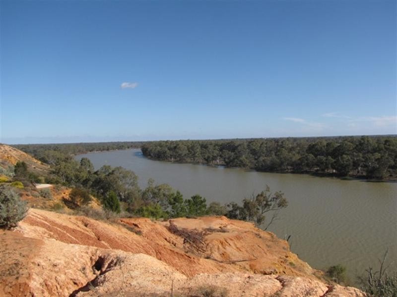 24 Rover Crescent, Paringa SA 5340