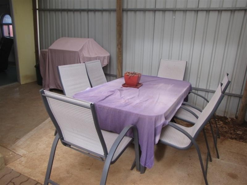 10 Hameister Avenue, Loxton SA 5333