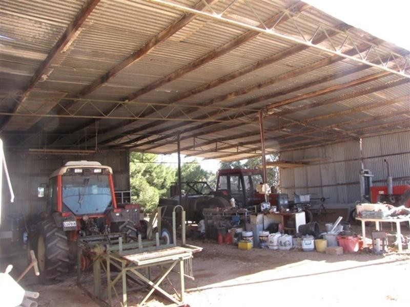 82 Nitschke Road, Loxton SA 5333