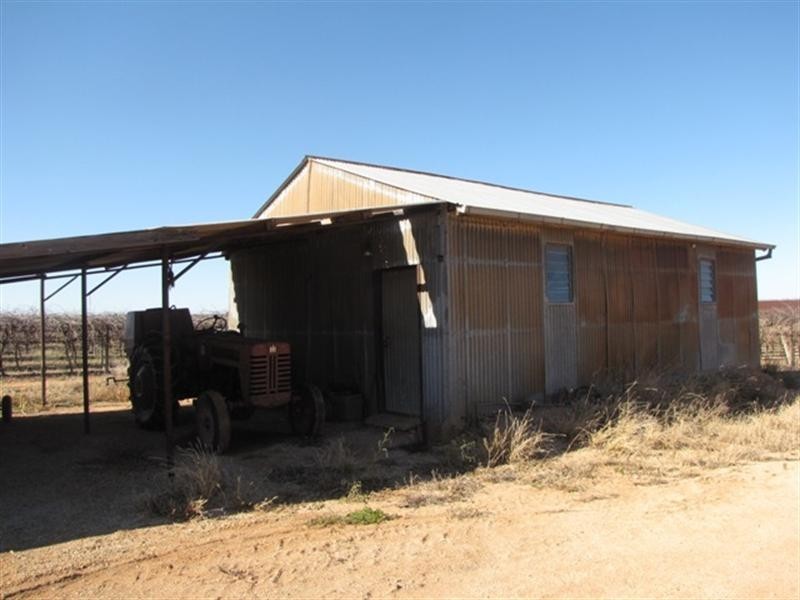 82 Nitschke Road, Loxton SA 5333