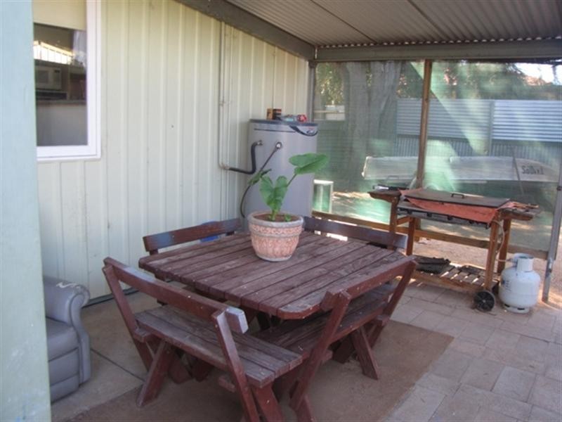 4 Betty Street, Loxton SA 5333