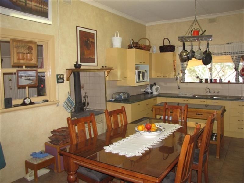 37 Dolan Street, Kingston On Murray SA 5331