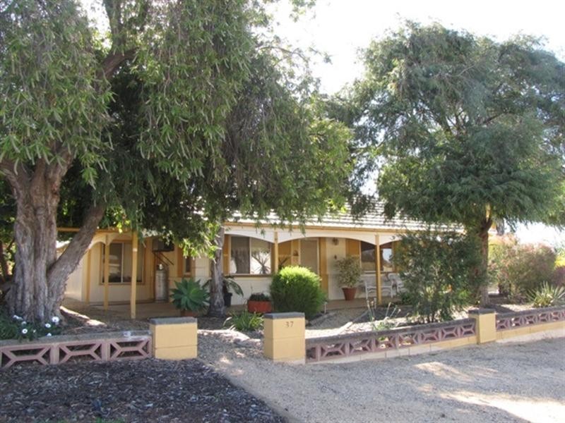 37 Dolan Street, Kingston On Murray SA 5331