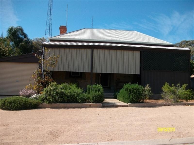 1 Ross Street, Waikerie SA 5330