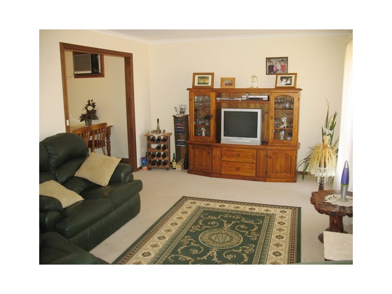 13 Klingberg Street, Loxton SA 5333
