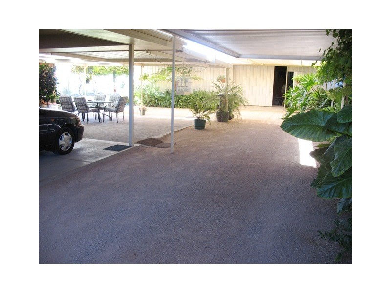 13 Klingberg Street, Loxton SA 5333