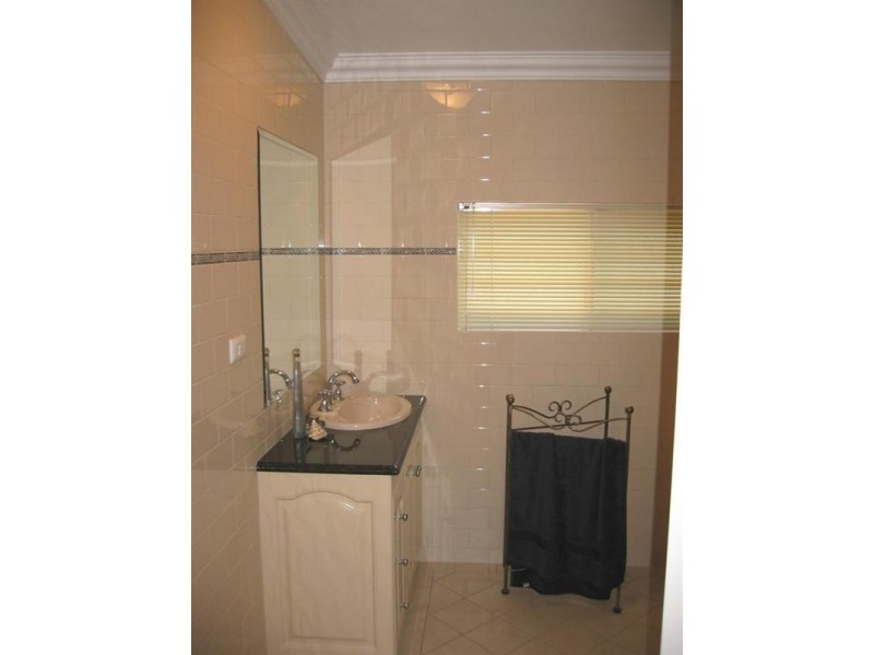 22 Fourth Street, Loxton SA 5333