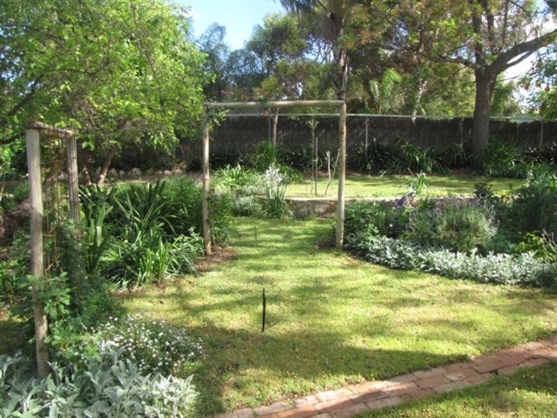 22 Fourth Street, Loxton SA 5333