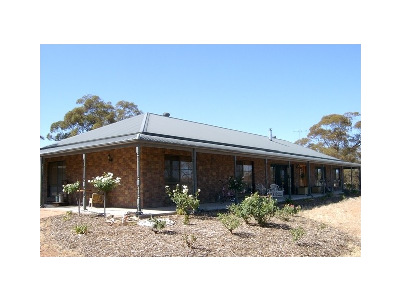 Sec 42 Hundred of Parcoola, Overland Corner SA 5330