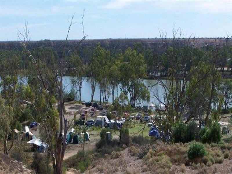 RIVER PALMS CARAVAN Park, Blanchetown SA 5357