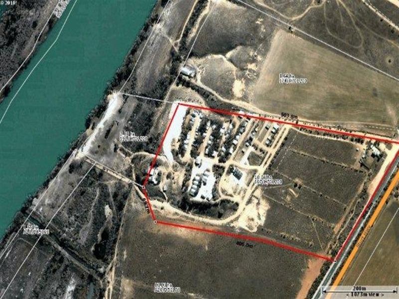 RIVER PALMS CARAVAN Park, Blanchetown SA 5357