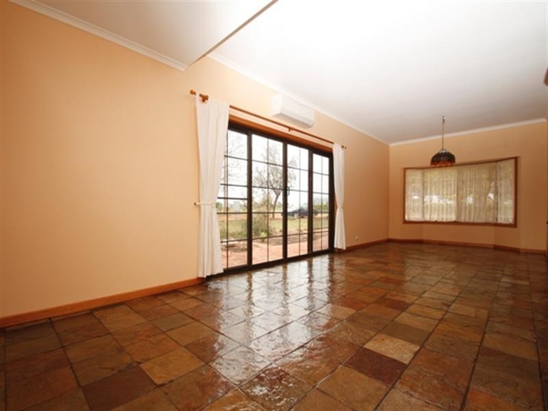 332 Derrick Road, Loxton SA 5333