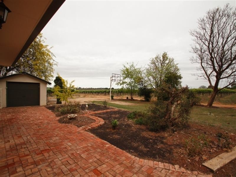 332 Derrick Road, Loxton SA 5333