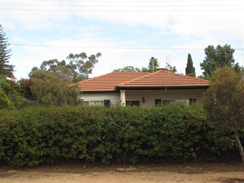 4 A and B O’Hanez, Berri SA 5343