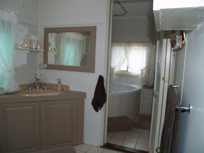 19 Kirby Street, Waikerie SA 5330