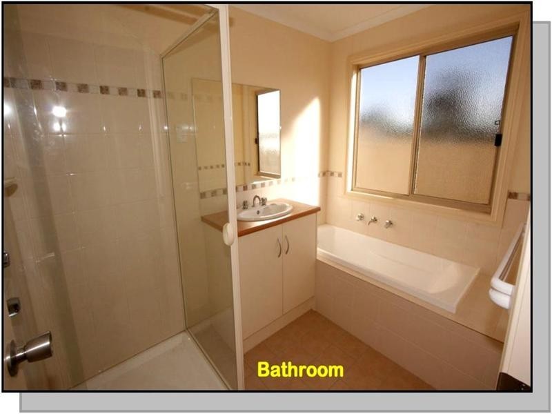 12 Schick Street, Loxton SA 5333