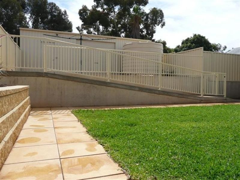 26a Fourth Street, Loxton SA 5333