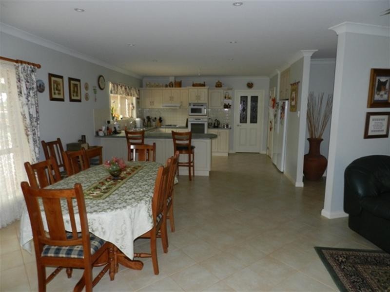 39 Storey Road, Waikerie SA 5330